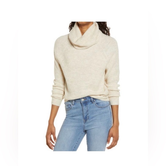 bp Sweaters - BP Beige Oatmeal Light Heather Ribbed